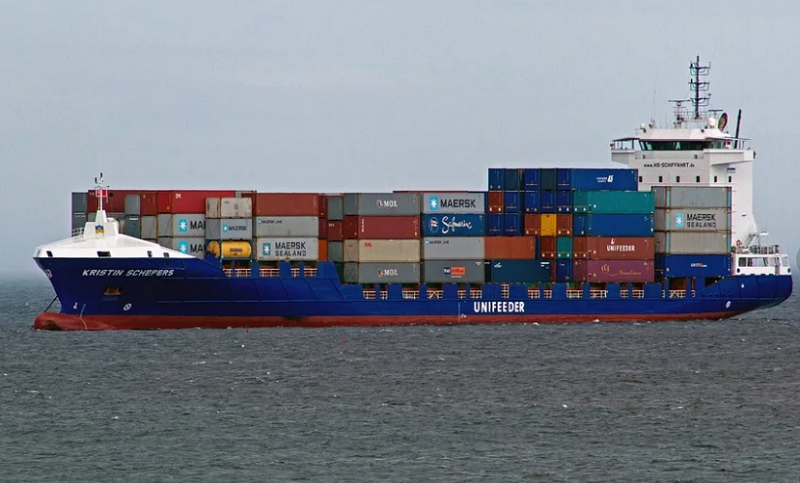 паром для перевозки грузов